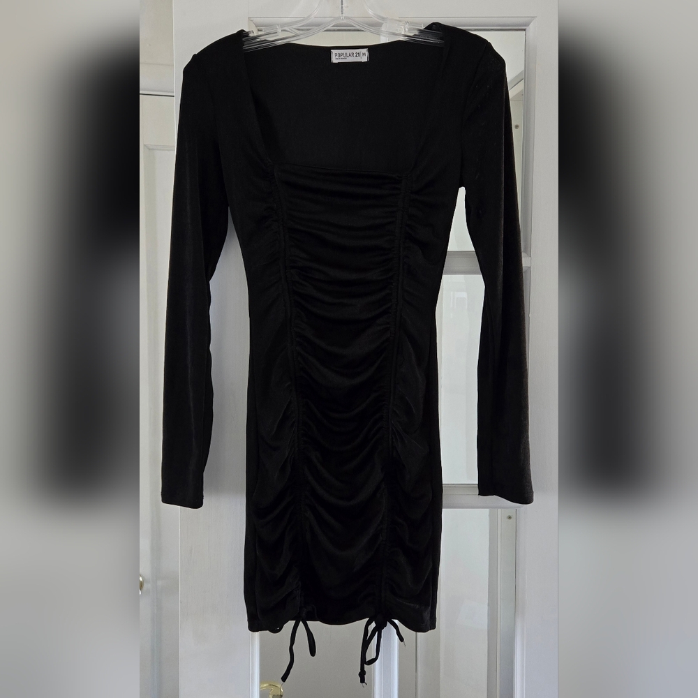 Popular 21 Black Long Sleeve Square Neck Dress Drawstrings Size Womens Medium